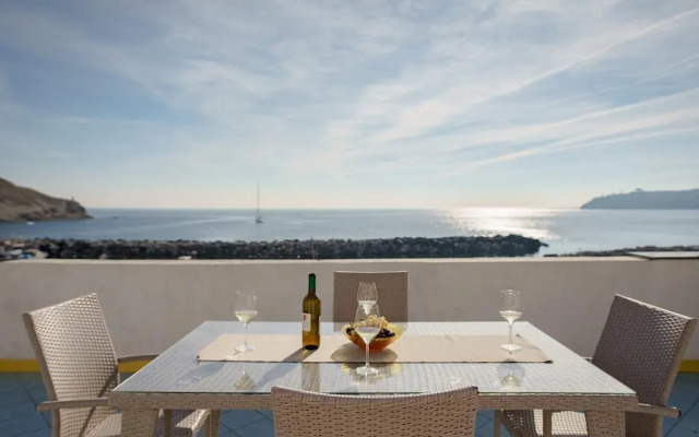 Corricella Exclusive Loft