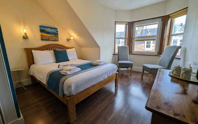 The Coo's Guest House