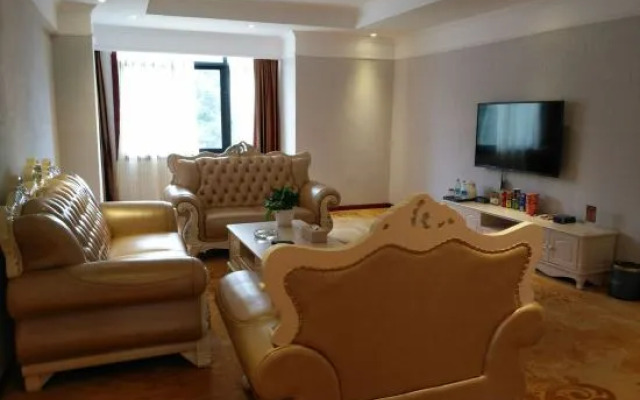 Fenglin Tianxia Hotel