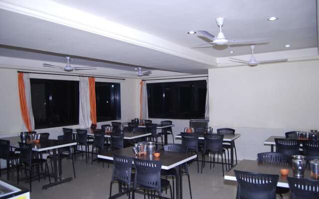 Hotel Yog Palace