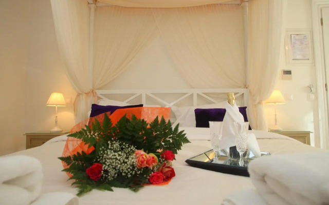 The Aigli 1800 Boutique Hotel