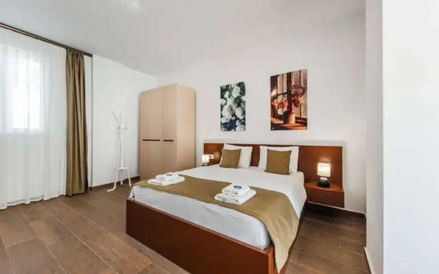 Cozy Studio With Pool Beach Access - Lulebora