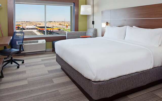 Holiday Inn Express & Suites East Amarillo, an IHG Hotel