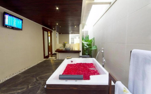 Avery Le Nixsun Villas by Waringin Hospitality