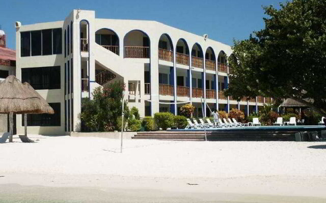 Cristalmar Resort & Beach Club