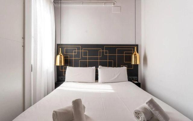 No 23 - The Streets Apartments