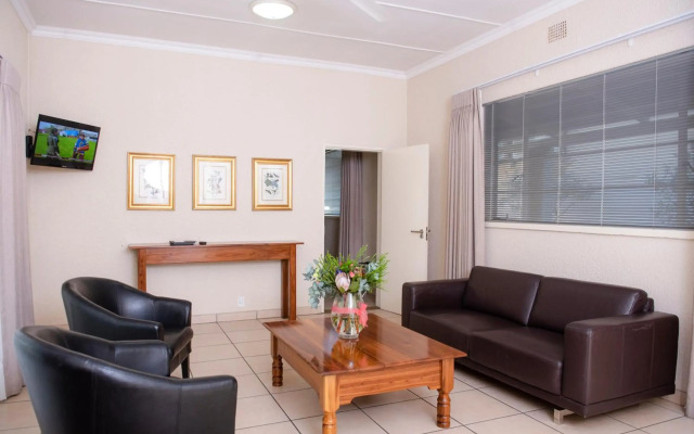 Palm Park Hotel