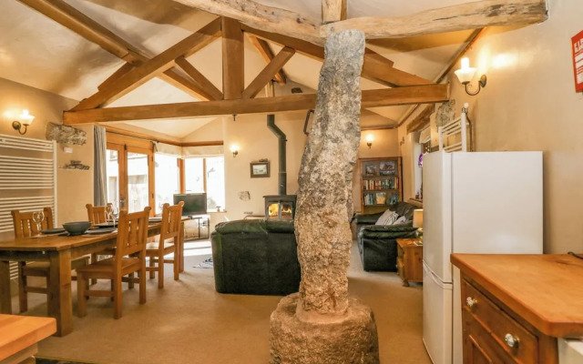 Egg Pudding Stone
