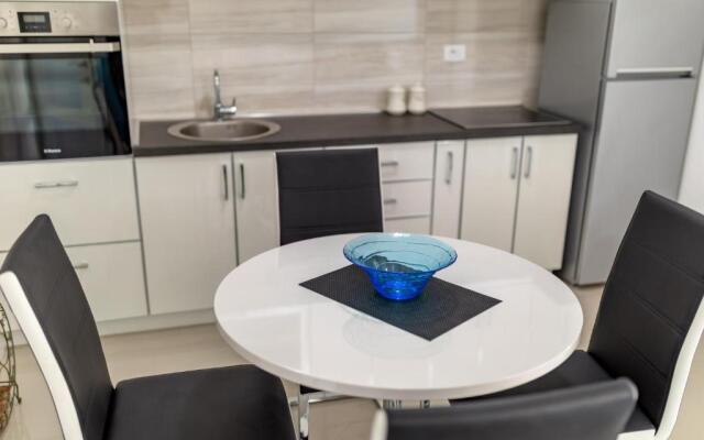 Apartman A13 Šušanj