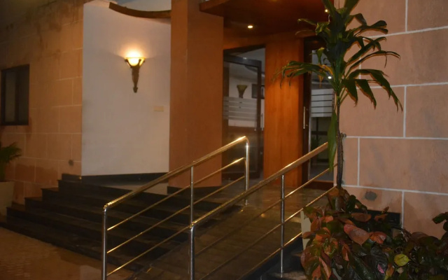 The Grand Neelam Hotel