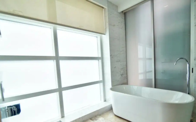 Pine Luxury @ Platinum Suite KLCC