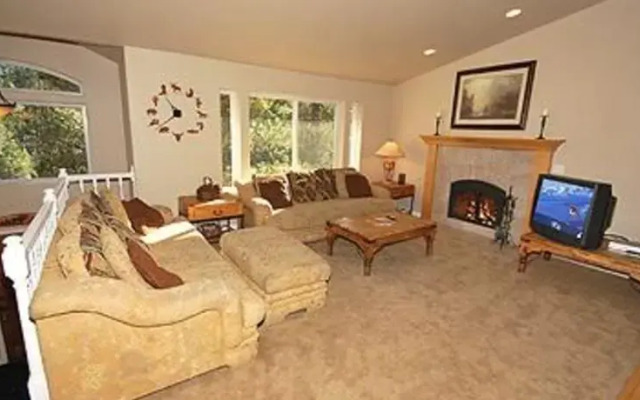 1589 Zapotec Drive by RedAwning