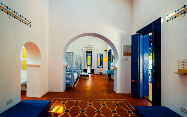OYO 10868 Home Villa Calangute Beach
