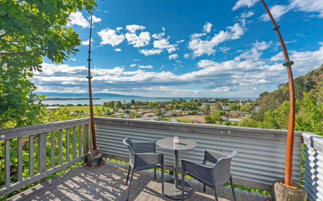 The Nelson's Lookout