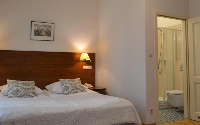 Polonia Hotel
