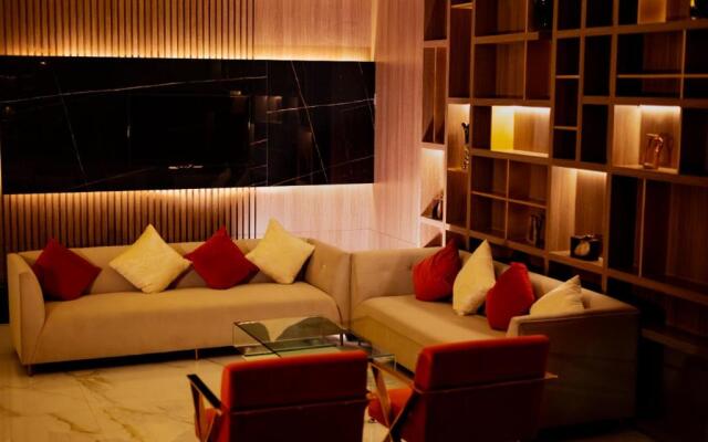 Ahlin Suites 2