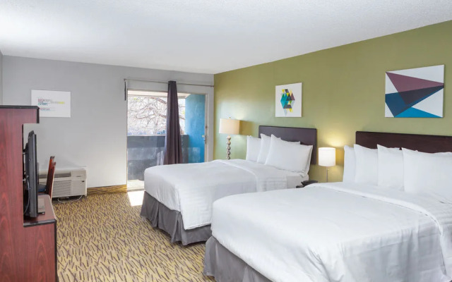 The Highlander Hotel