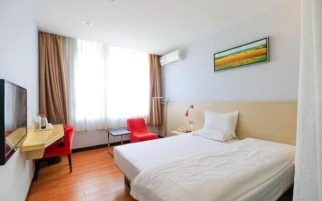 Wenxing Hotel (Zhuhai Xiangzhou Station Riyuebei Opera Theater)