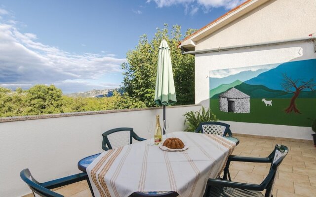 Nice Home in Nedescina With Wifi and 5 Bedrooms