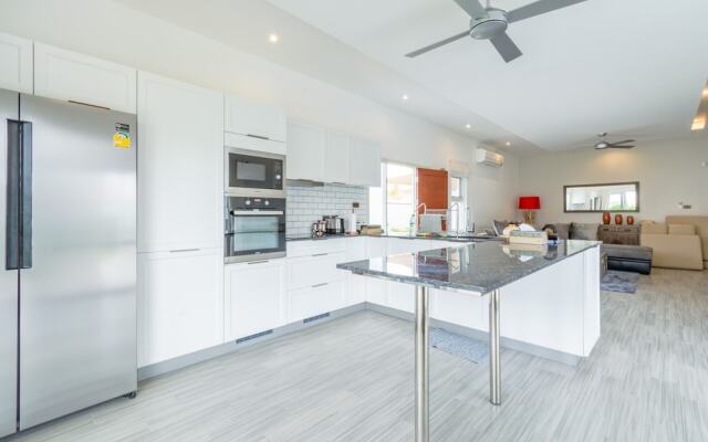 Tropical 3 Bedroom Pool Villa MP75