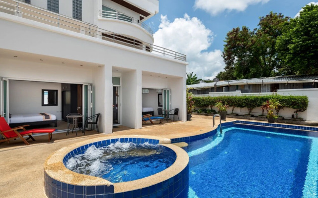 Sky Pool Villa