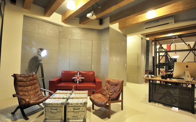 Ji Ye Jing Zhan Bed and Breakfast