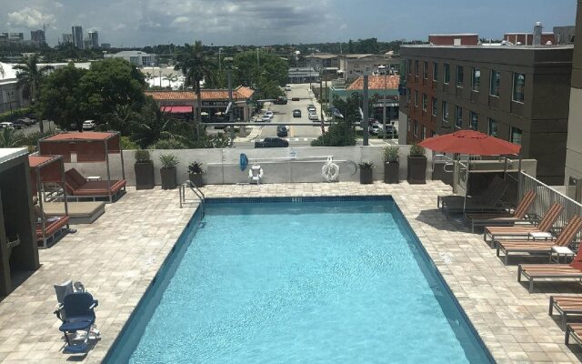 Holiday Inn Express Ft. Lauderdale Cruise-Airport by IHG