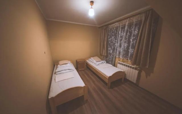 Pokoje i Apartamenty Nad Potokiem