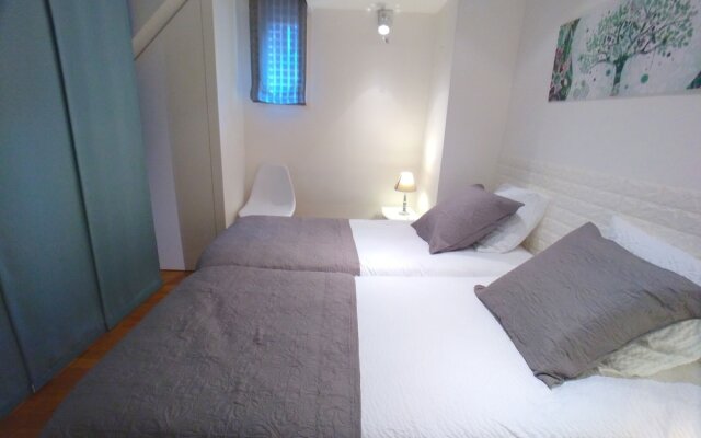 HomePlace Appart St Pierre Parking Free