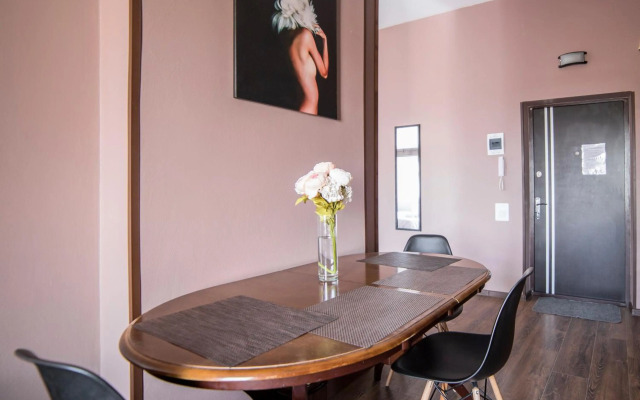 LOFT apartment on Lychakivska street