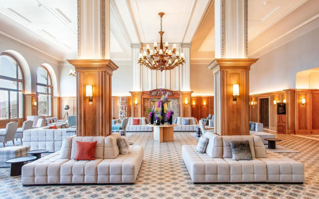 Villars Palace