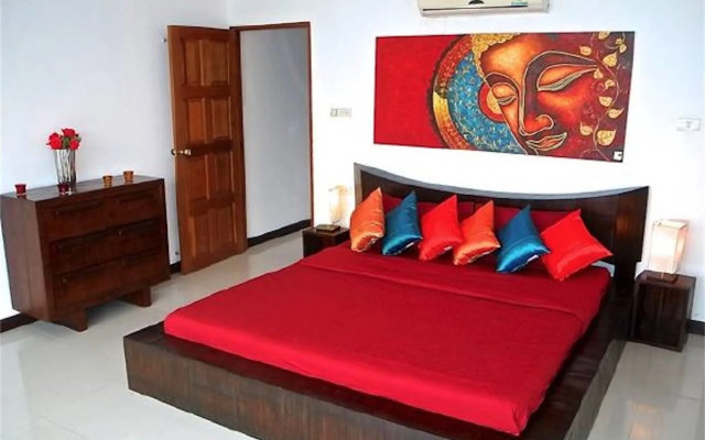 Sunrise 4 bedrooms Apartment In Nai Harn