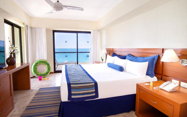 Plaza Pelicanos Grand Beach Resort - All Inclusive