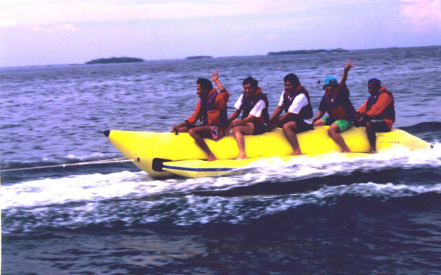 Pulau Ayer Resort & Cottages
