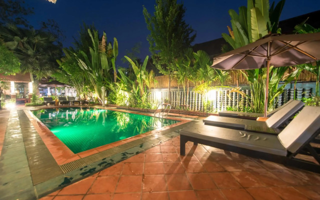 Lavender Angkor Boutique