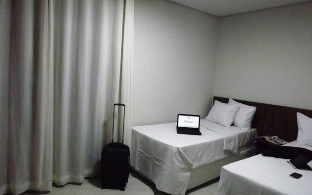 Manhattan Apart Hotel