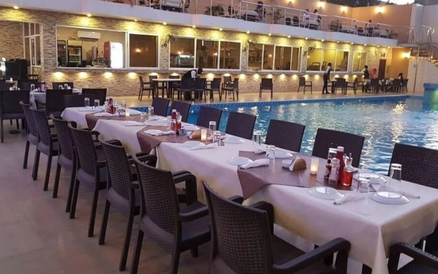Tahir Guest Palace