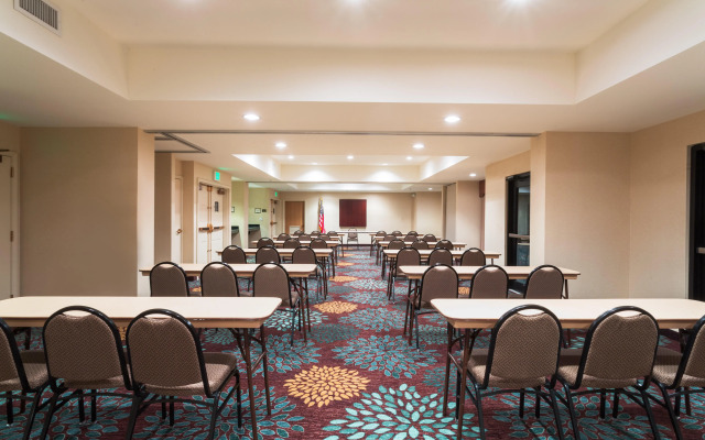 Staybridge Suites Tallahassee by IHG