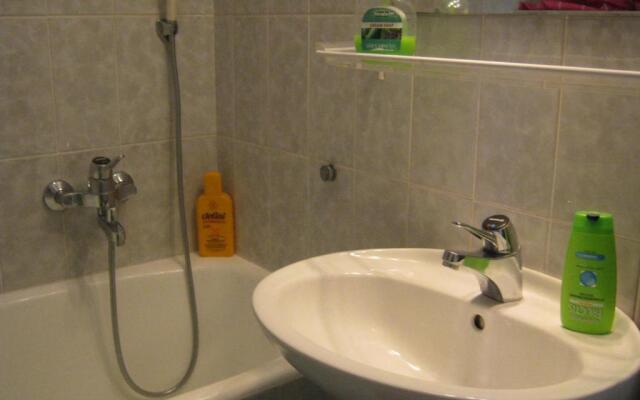 Apartments And Rooms Artemida