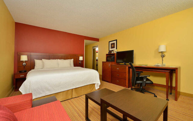 Courtyard Bentonville