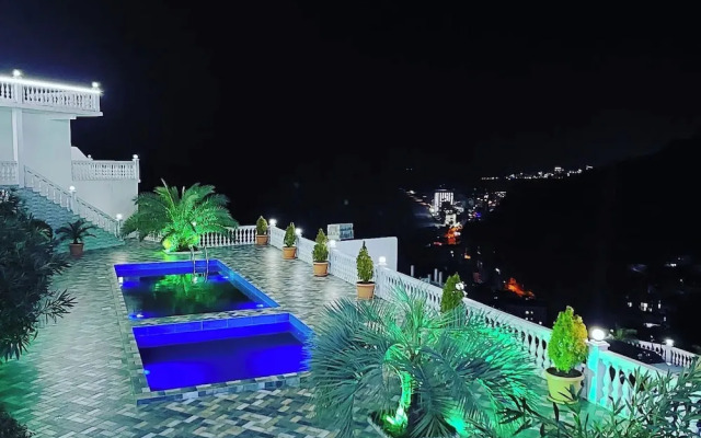 Zurapalace Hotel	