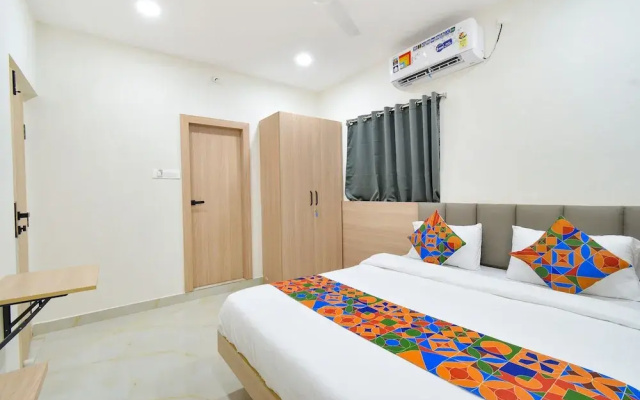 Fabhotel Narsingi