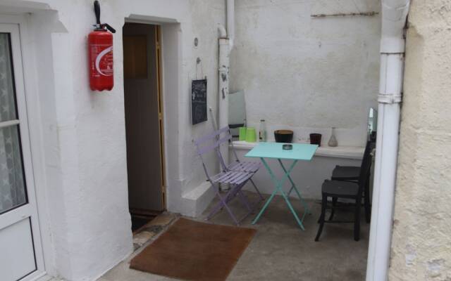 Poitiers Rabelais Chambres Quatro SDB