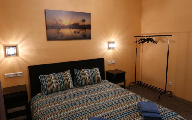 Апартаменты на улице Днепропетровская 37