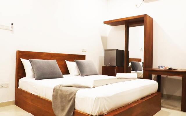 Marakolliya Beach Resort