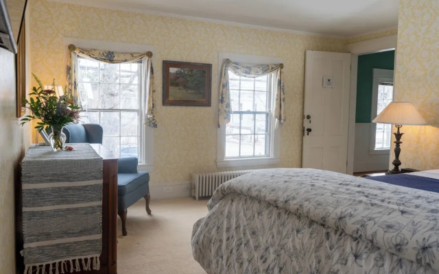 The White Gables Inn