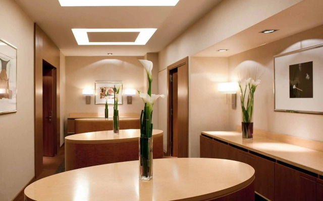 Hotel Mondial am Dom Cologne MGallery Collection