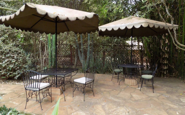 Octagon Lodge
