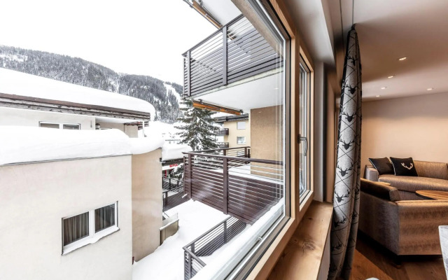 Unique Alpic style apartment in the heart of Davos