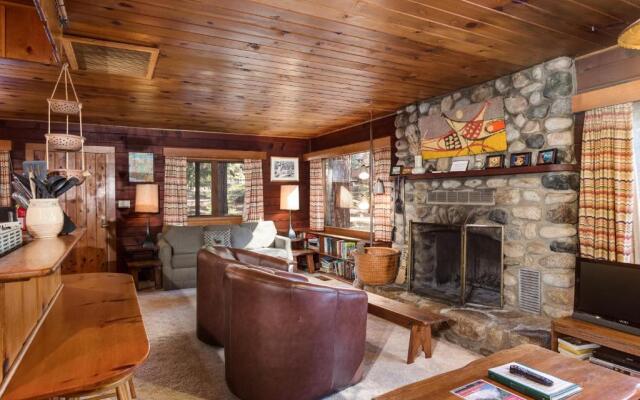 53 Creekside Cabin